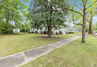 110 Minor Ave, Montezuma, GA 31063
