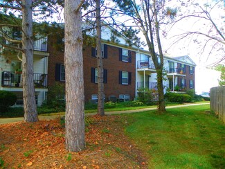 1530 Slade Ave Unit 104, Columbus, OH 43235