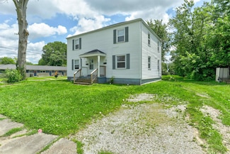 1000 Corregidor Cir, Evansville, IN 47714