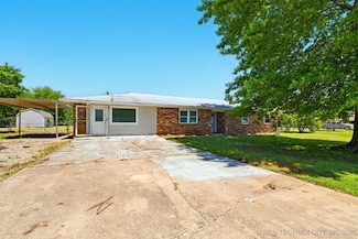 103 Oak St, Durant, OK 74701