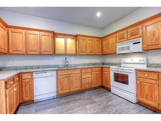 4305 S Milton Dr, Independence, MO 64055