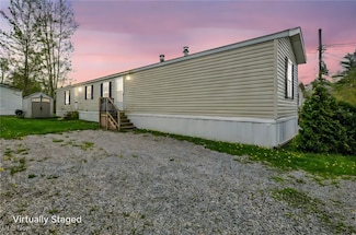 111 Marilyn Dr, Madison, OH 44057