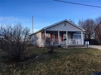 311 E Summit St, Bainbridge, IN 46105