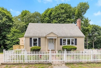 49 Whitman St, East Weymouth, MA 02189