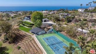 29800 Cuthbert Rd, Malibu, CA 90265