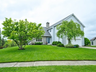 5722 Clinton St, Erie, PA 16509