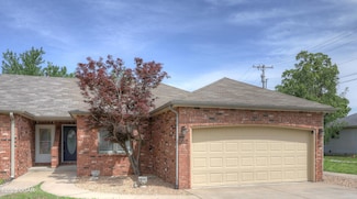 202 W Briarbrook Ln, Carl Junction, MO 64834