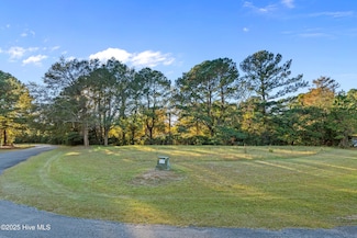 1301 Hewett Farms Rd SE, Shallotte, NC 28470