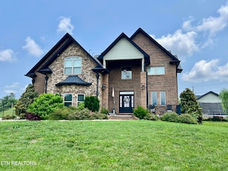 1433 Alum Cave Cove, Sevierville, TN 37862