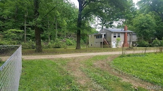 2390 Wrights Lodge Rd, Saint Clair, MO 63077