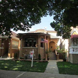 5308 W George St, Chicago, IL 60641