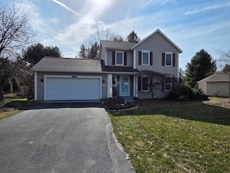 6682 Checkerberry Ln NE, Rockford, MI 49341
