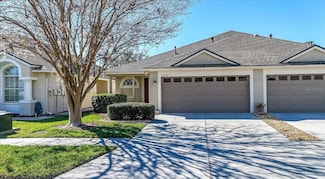 31826 Larkenheath Dr, Wesley Chapel, FL 33543