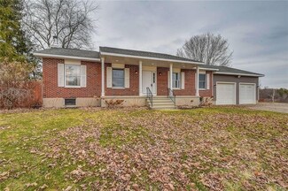 2850 County Route 26, Parish, NY 13131