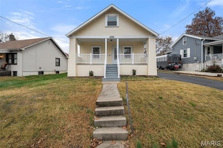 9225 Pavia Ave, Saint Louis, MO 63123