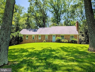 14081 Monticello Dr, Cooksville, MD 21723