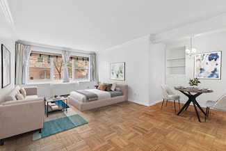 210 E 63rd St Unit 2B, New York, NY 10065