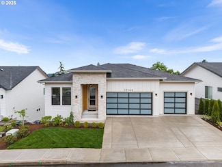 13164 SE Regency View Dr, Happy Valley, OR 97086