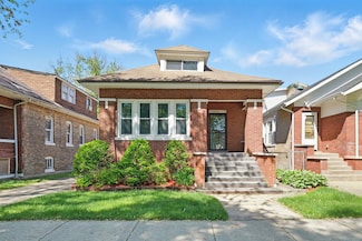 7744 S Oglesby Ave, Chicago, IL 60649