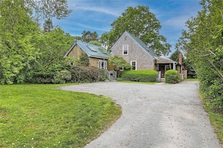 15 S Of Commons Rd, Little Compton, RI 02837