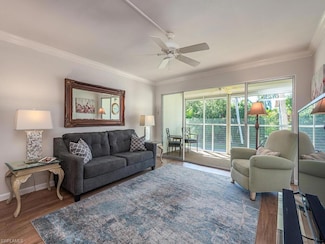 3930 Belair Ln Unit 207, Naples, FL 34103