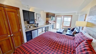 115 Highland House, Snowshoe, WV 26209