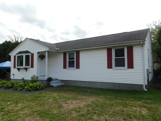 32 Yale Ave, Feeding Hills, MA 01030