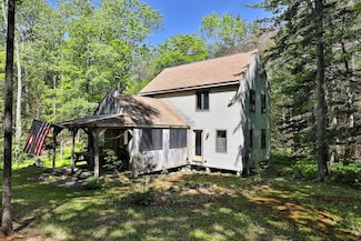 1749 Middletown Rd, Andover, VT 05143