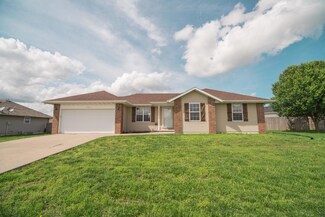 503 Sugar Ln, Clever, MO 65631