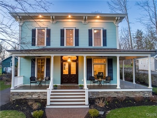 149 E Genesee St, Skaneateles, NY 13152