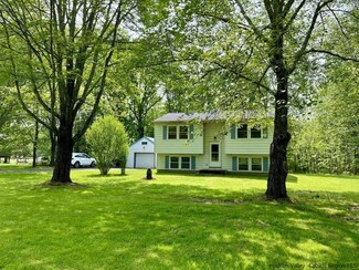 2433 Bruynswick Rd, Wallkill, NY 12589