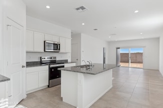 1408 W Hess Ave, Coolidge, AZ 85128
