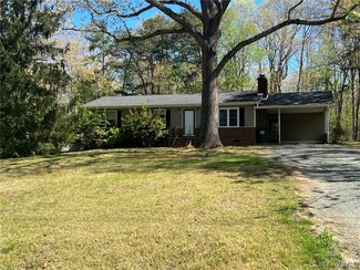 422 Stage Coach Hills Rd, Palmyra, VA 22963