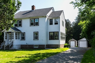 286 Fisher St, Walpole, MA 02081