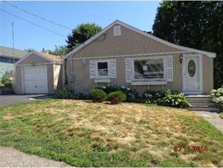 12 Maple St, Lynn, MA 01904