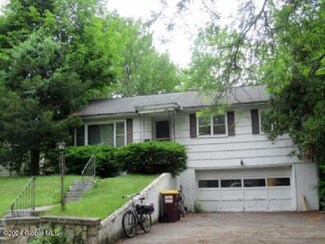 79 Sheridan St, Glens Falls, NY 12801