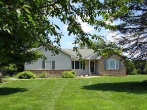 1184 N 1300 East Rd, Shelbyville, IL 62565