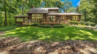 2 Mallard Nest Ln, Columbia, IL 62236