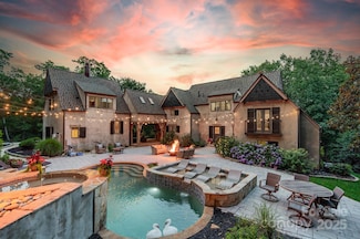3587 Ridgetop Rd, Sherrills Ford, NC 28673