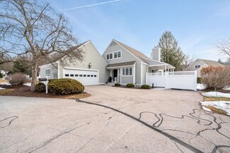 156 Straw Hill Rd, Manchester, NH 03104