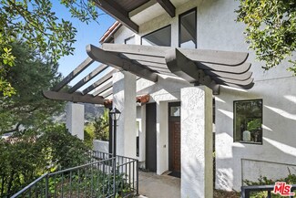 1698 Michael Ln, Pacific Palisades, CA 90272