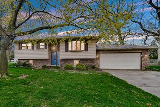 2975 Glenwood St, Portage, IN 46368