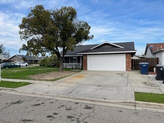 1234 Santa Monica Ave, Tulare, CA 93274