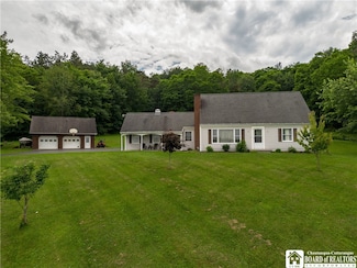 691 Kiantone Rd, Jamestown, NY 14701