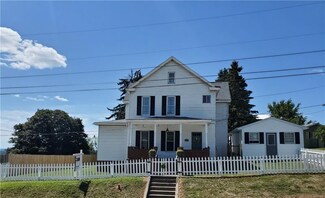 2138 E National Pike, Scenery Hill, PA 15360