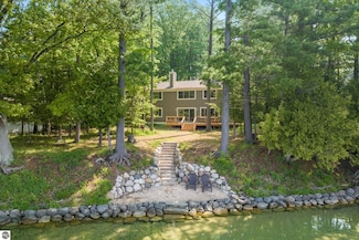 6654 S East Torch Lake Dr, Alden, MI 49612