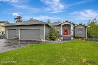 9131 E Brooklyn Cir, Palmer, AK 99645