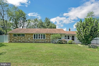 1194 Wayland Ave, Bensalem, PA 19020