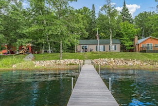 17364 Paradise Shores Rd, Brainerd, MN 56401