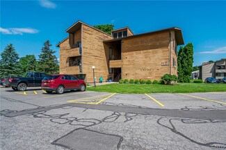 480 Idlewood Blvd, Baldwinsville, NY 13027